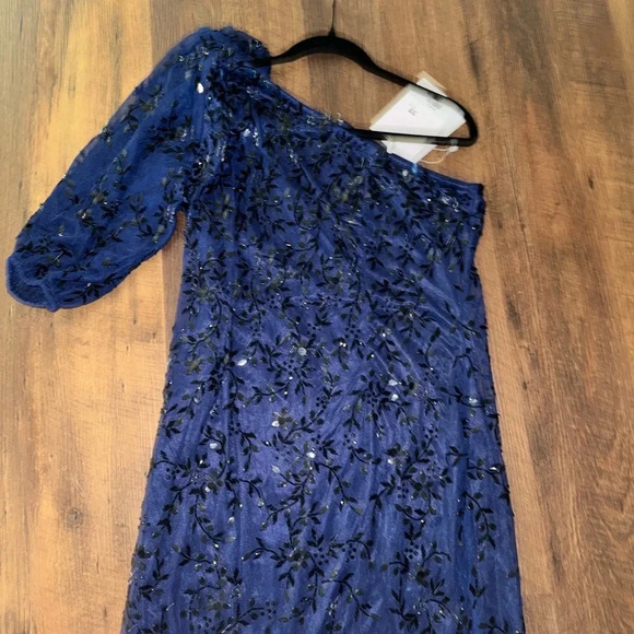 Mac Duggal New One Shoulder Puff Sleeve Embellished Column Gown 14 - Picture 5 of 7